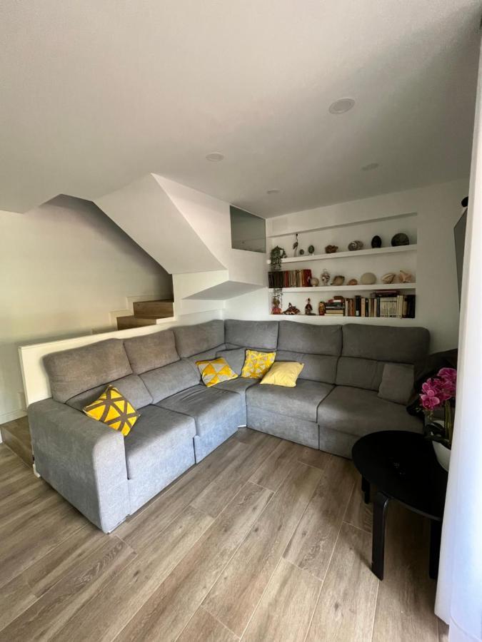 Anne'S Corner Apartment La Cala Del Moral ภายนอก รูปภาพ