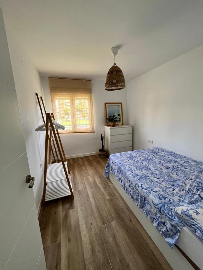 Anne'S Corner Apartment La Cala Del Moral ภายนอก รูปภาพ
