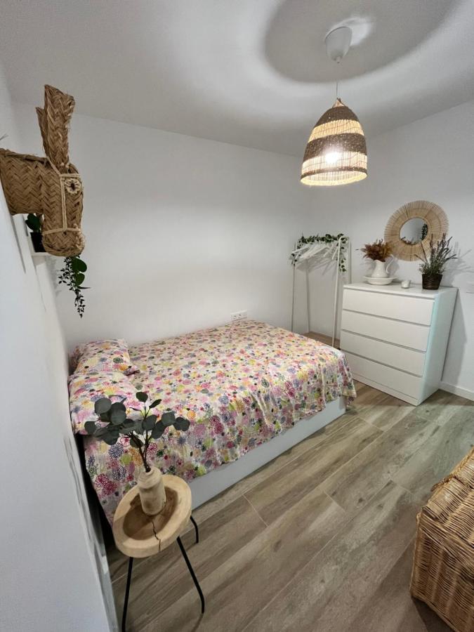 Anne'S Corner Apartment La Cala Del Moral ภายนอก รูปภาพ